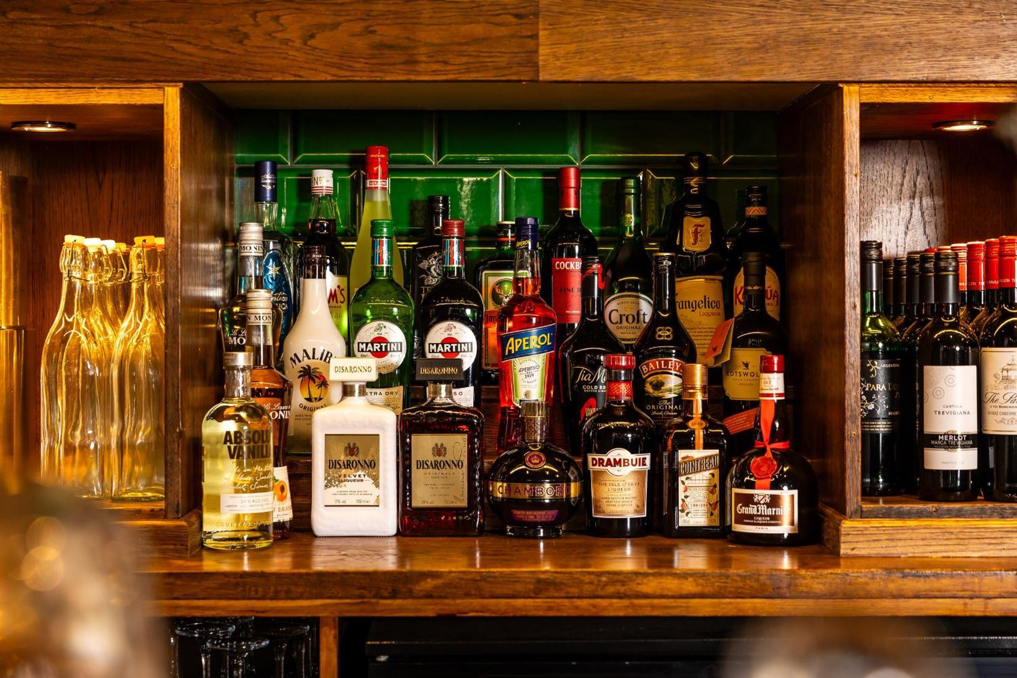 The Olde Coach House Inn Ashby Saint Ledgers Bagian luar foto