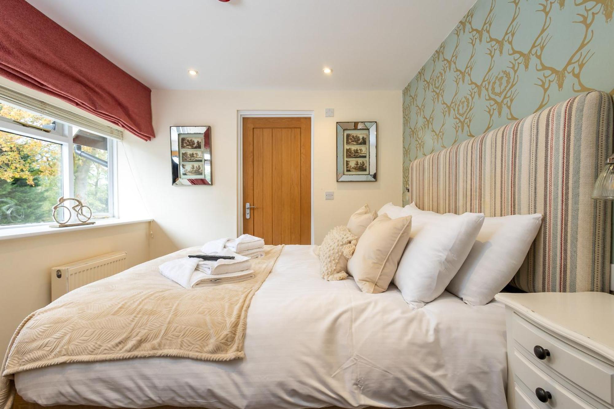 The Olde Coach House Inn Ashby Saint Ledgers Bagian luar foto