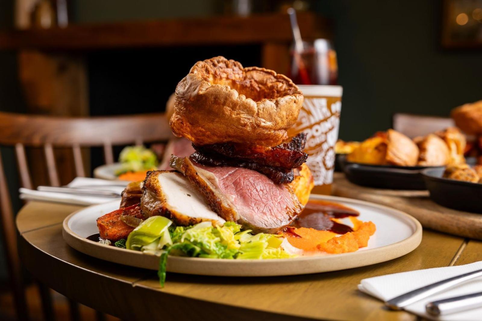 The Olde Coach House Inn Ashby Saint Ledgers Bagian luar foto