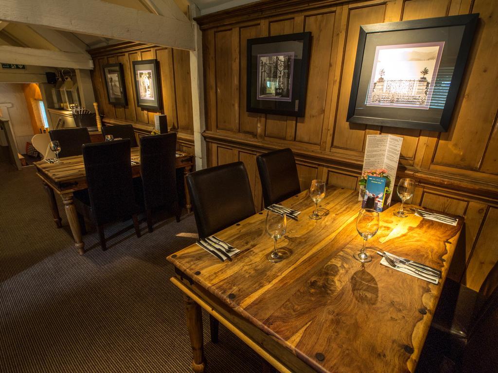 The Olde Coach House Inn Ashby Saint Ledgers Bagian luar foto